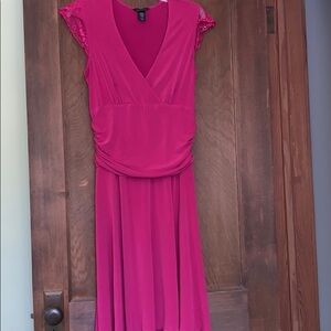 Moda international pink maternity dress with lace